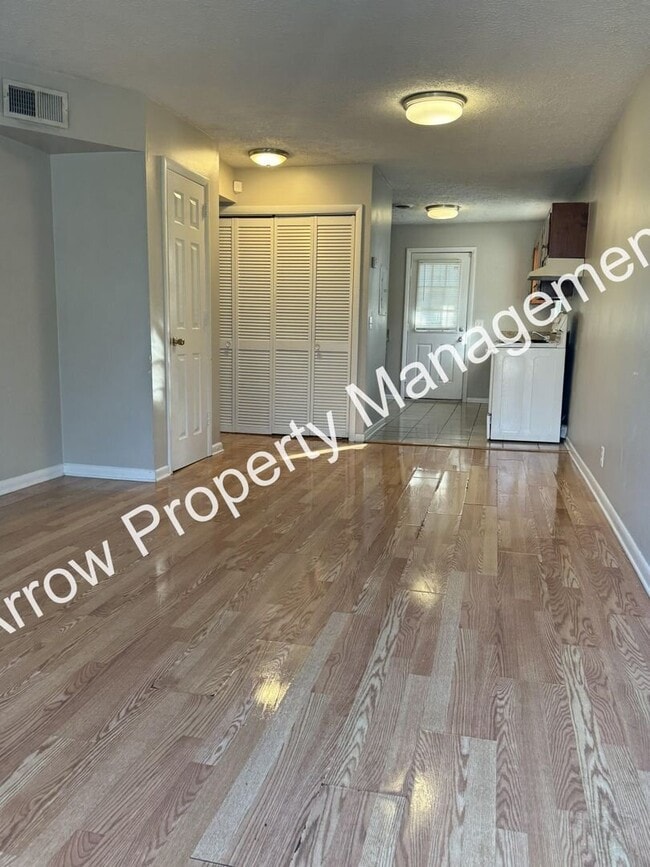 Photo - Great 2 Bedroom Home in Madison!
