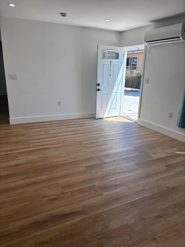 Foto principal - 9517 Juniper St