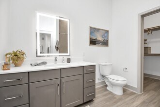 Building Photo - 1617 Enid St