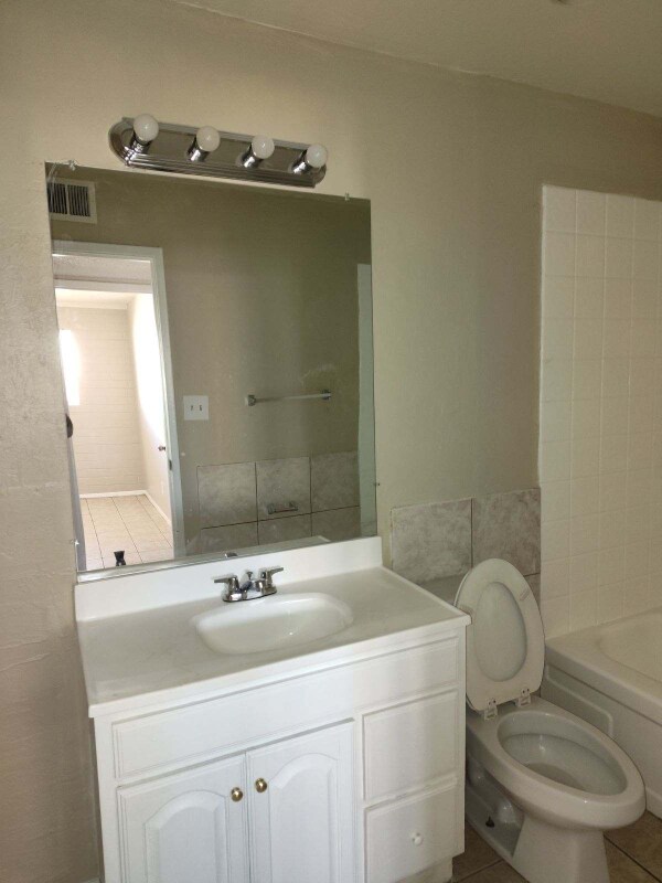 755 E Millett Ave Unit 755 A, Mesa, AZ 85204 Room for Rent in Mesa