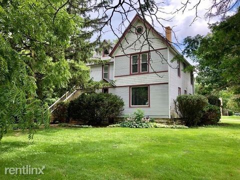 Foto principal - 436 W Corning Ave