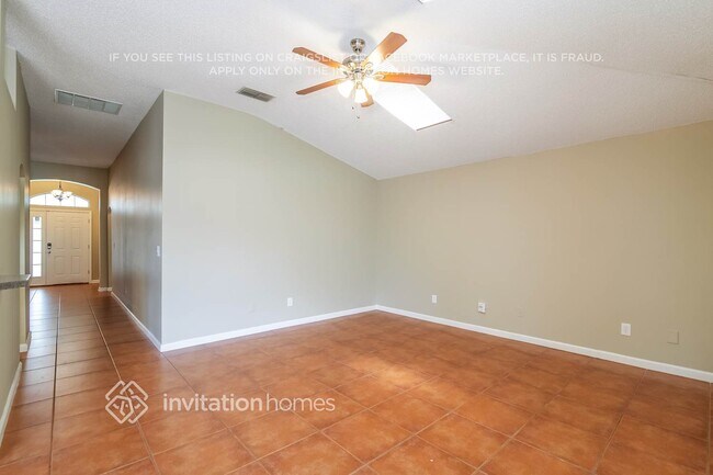 Foto del edificio - 1919 Hunters Trace Cir