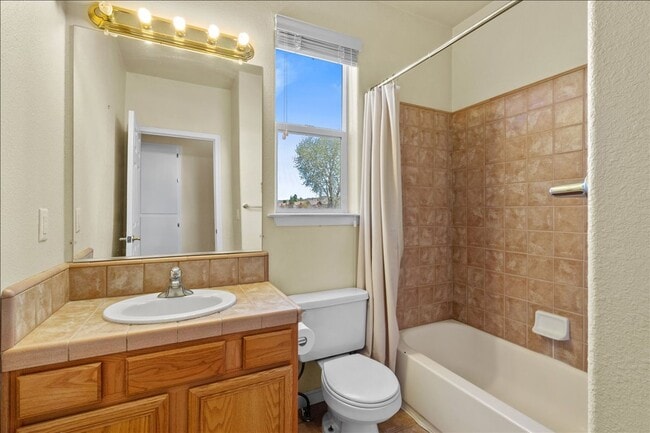 Building Photo - Recently remodeled three-bedroom, three-bath home
