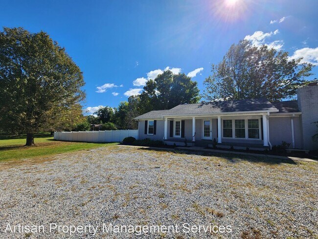 Building Photo - 3 br, 2.5 bath House - 5700 Highway 100