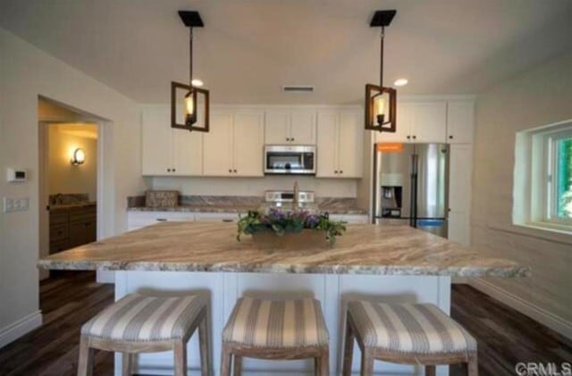 Building Photo - 6416 Lago Lindo