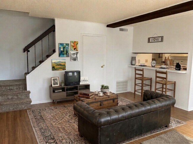 Foto del edificio - 930 Briar Manor