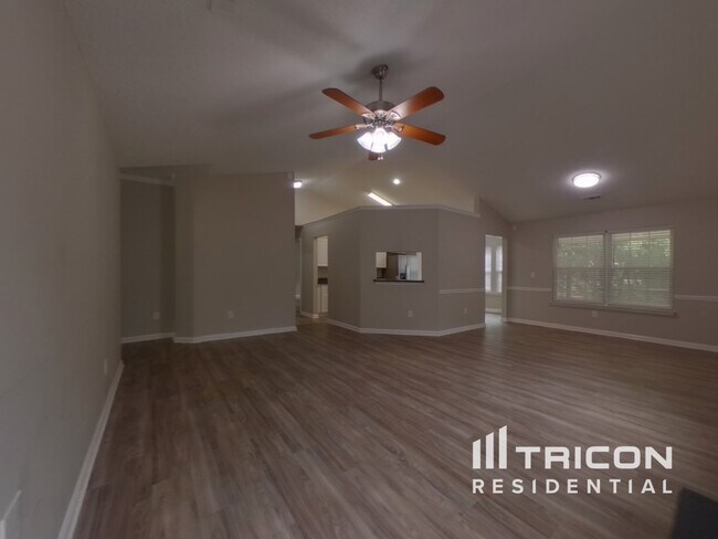 Building Photo - 403 Ashridge Way