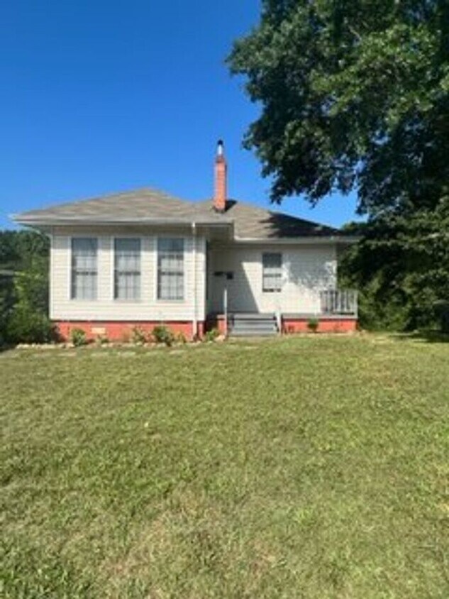 117 Lawrence St, Lyman, SC 29365 House Rental in Lyman, SC