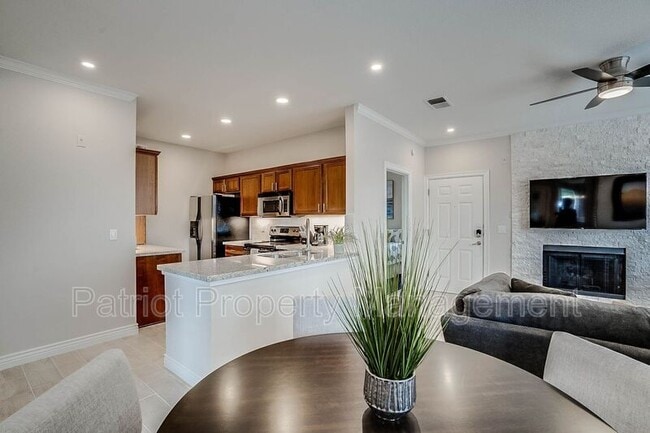 Building Photo - 7009 E Acoma Dr