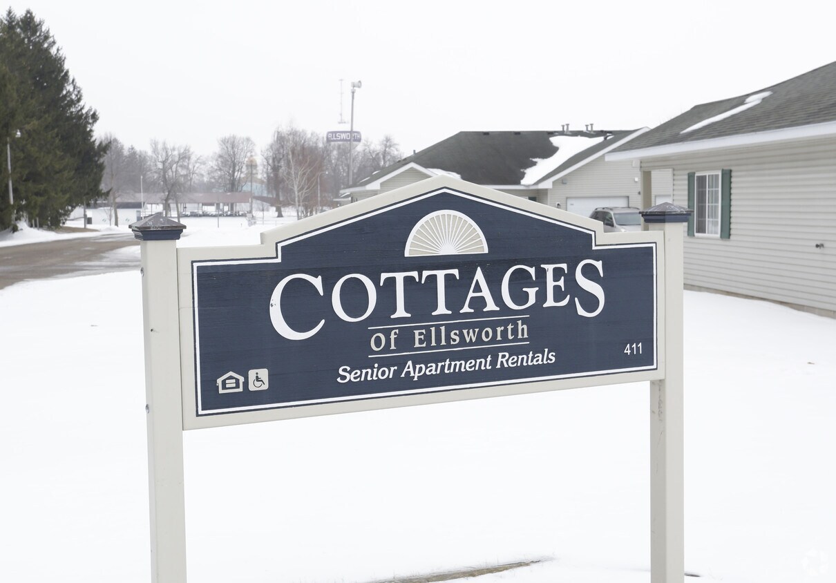 Foto del edificio - Cottages of Ellsworth