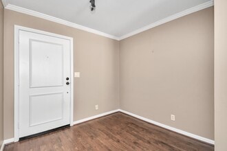 Building Photo - 3525 Sage Rd