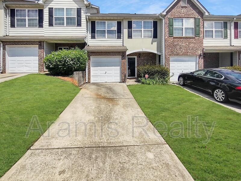 680 Ct, Jonesboro, GA 30236 Condo for Rent in Jonesboro