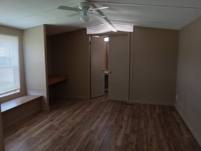 Building Photo - 3677 S Pere Marquette Hwy