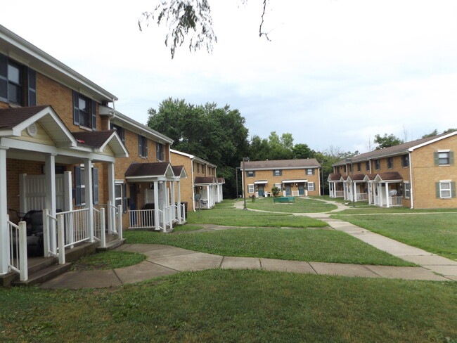 Building Photo - Mesabi Street