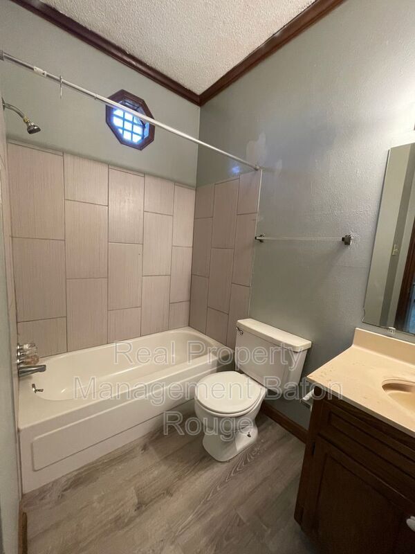 Foto del edificio - 11615 Sherwood Valley Ct