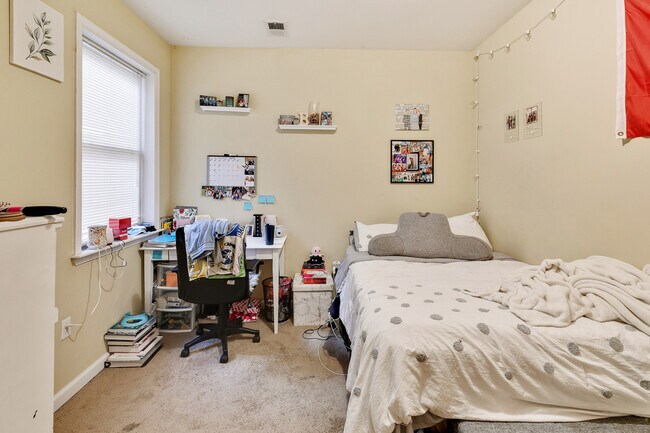 Foto del edificio - 1816 N 17th St