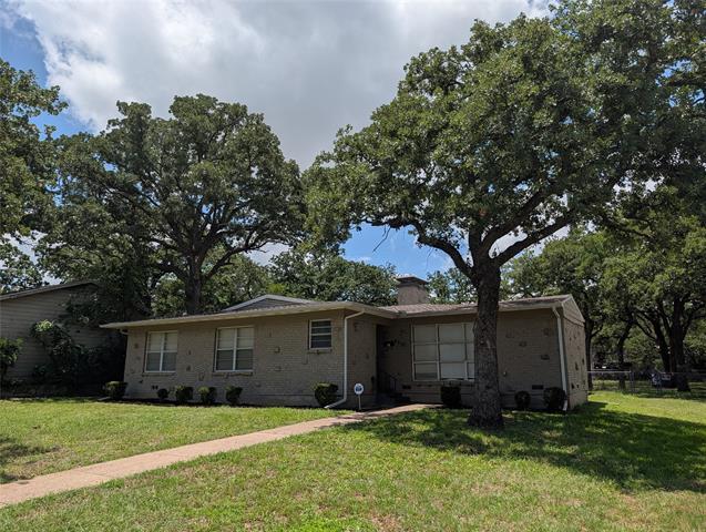 Building Photo - 4800 Dunlap Dr
