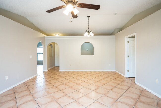 Building Photo - 4212 Stonefield Dr