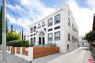 Building Photo - 1928 1/2 Santa Ynez St