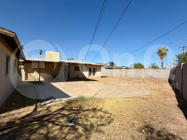 Photo - 1908 N Lebaron House