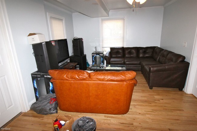 Foto del edificio - 6 br, 3 bath  - 426 Hamilton Pl Apt 2 #2