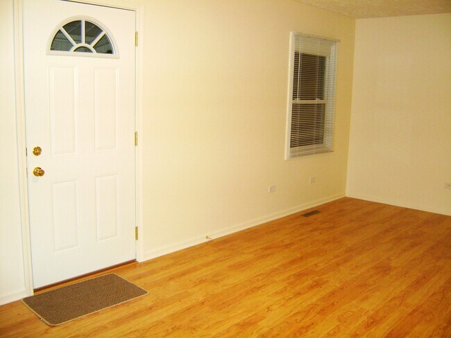 Building Photo - 1431 Kildeer Dr