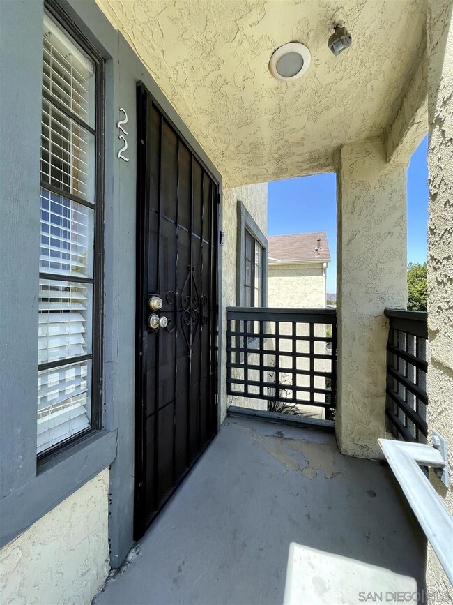 8617 Arminda Cir Unit 22, Santee, CA 92071 Condo for Rent in Santee