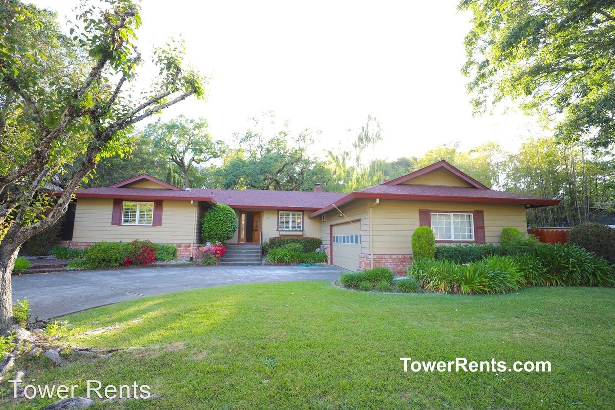 Primary Photo - 3 br, 2.5 bath House - 3423 Terra Linda Dr