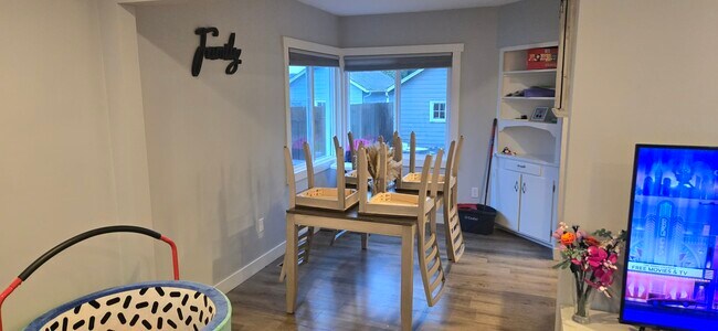 Foto del edificio - 1717 D St