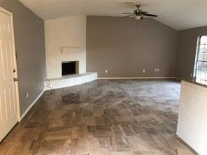 Foto del edificio - 1111 Whispering Pine Dr
