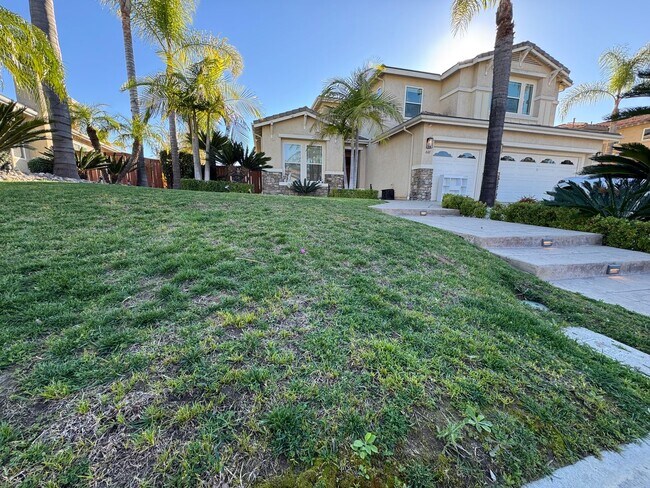 Foto del edificio - 5 Bedroom Luxury home