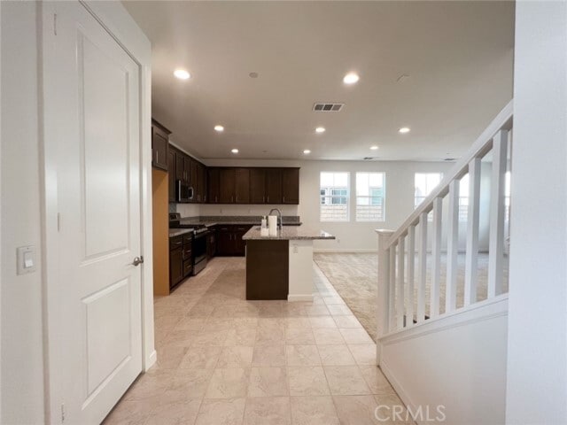 Building Photo - 2950 S Halton Paseo