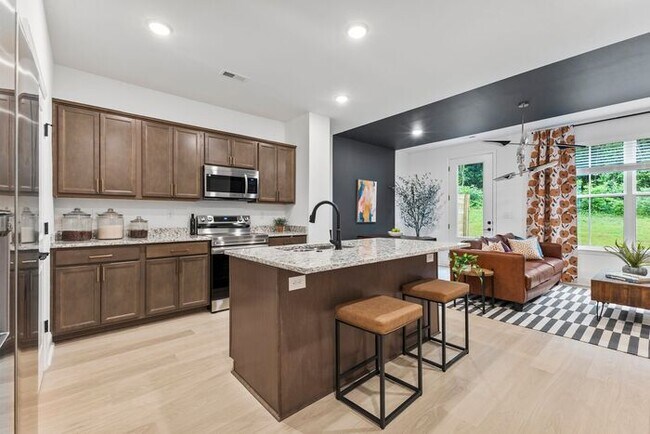 Foto del edificio - ONE-MONTH FREE RENT Move-Incentitive!!! 3bd Lily Floor plan with Washer and Dryer Included!!