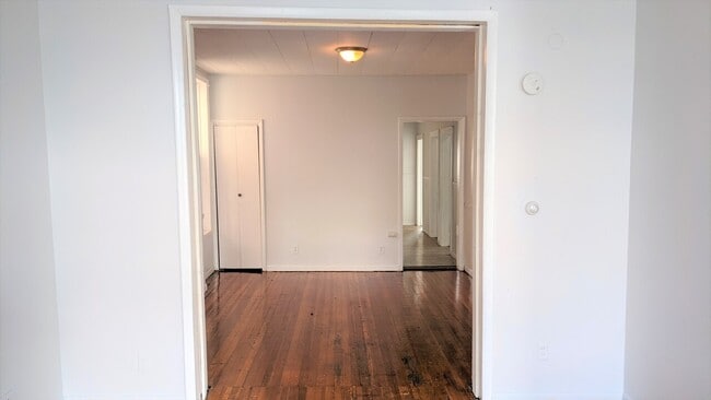 Building Photo - 892 River St, troy