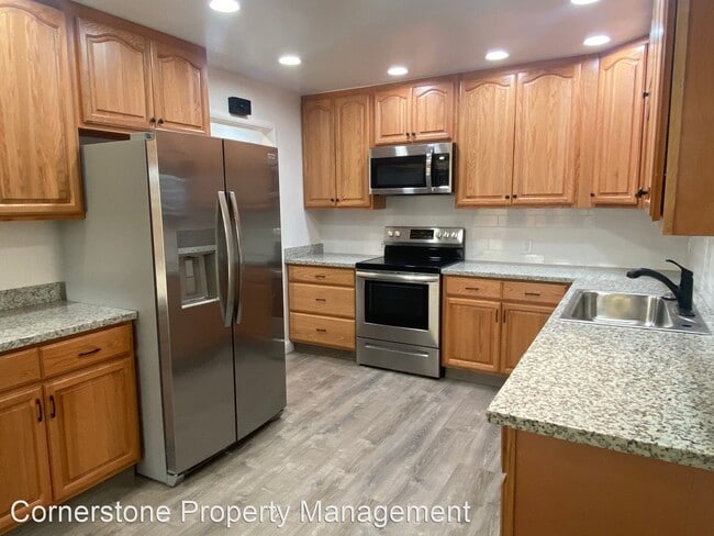 Building Photo - 2 br, 1 bath House - 904 Miller Ave