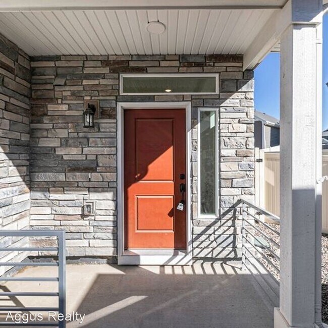 Building Photo - 4 br, 3.5 bath House - 4448 Quatar Ct.