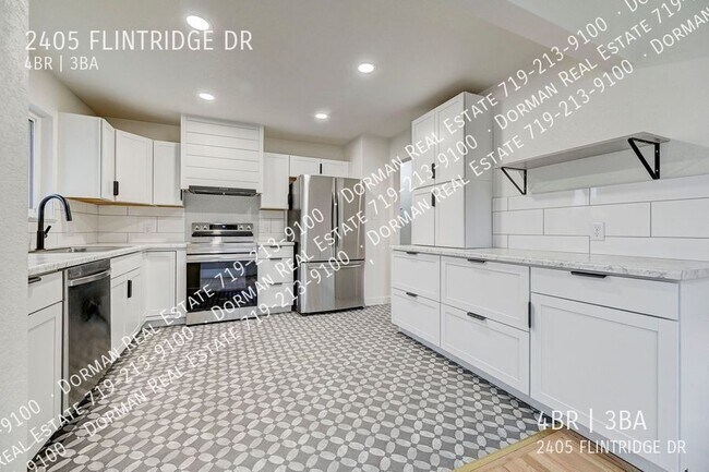 Foto del edificio - 2405 Flintridge Dr