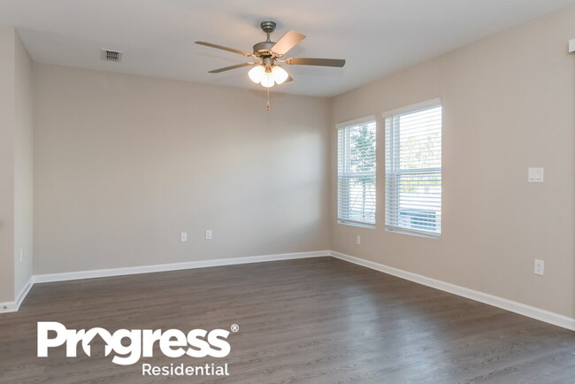Building Photo - 760 Henley Ct