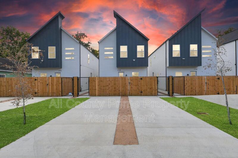 Foto principal - 2708 Bostic St