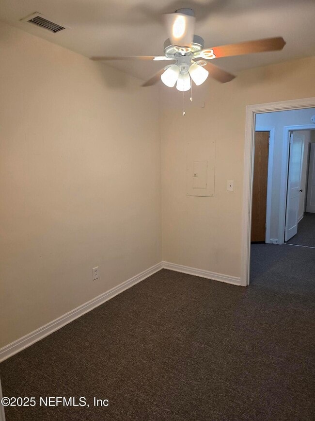 Building Photo - 2849 Herschel St