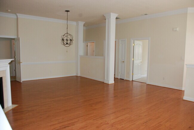 Foto del edificio - Renovated house for rent at Villages of We...