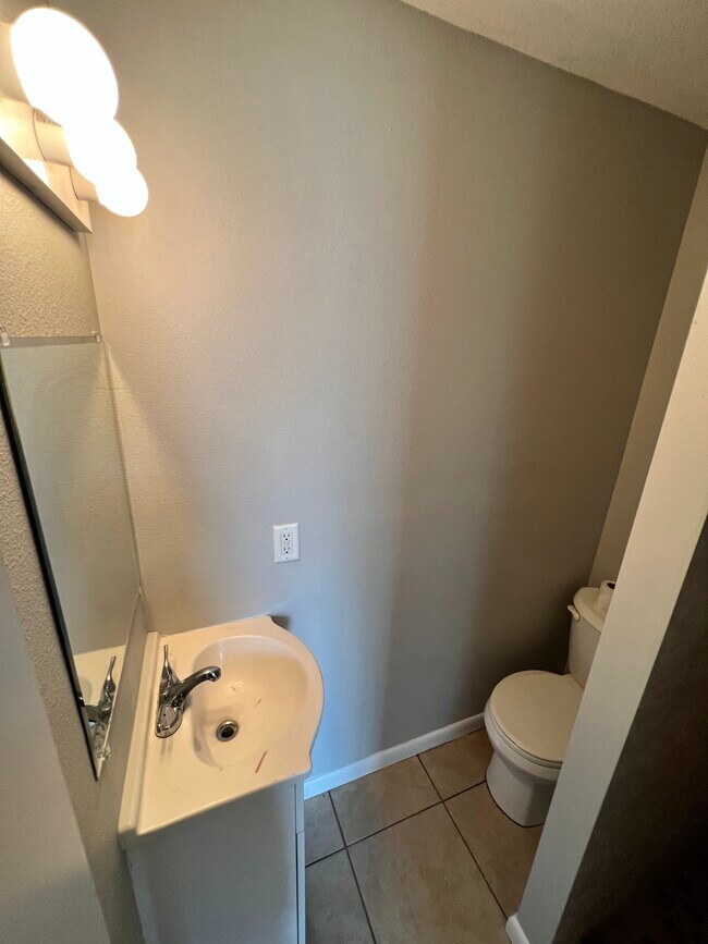 Foto del edificio - Lakeland Oregon Duplex