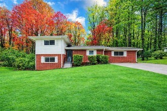 Building Photo - 639 Skipper Dr NW