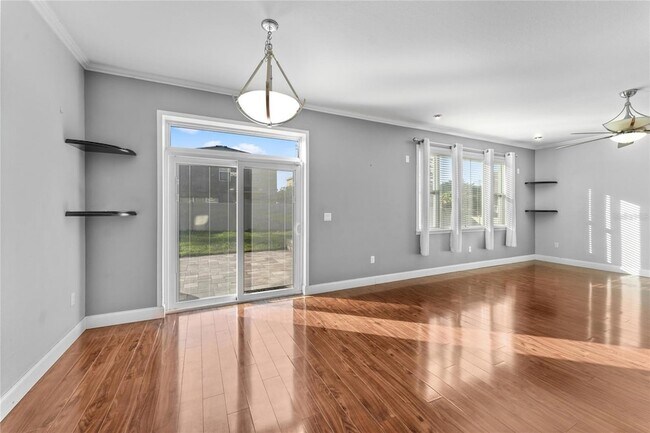 Foto del edificio - 9135 Mirah Wind Pl