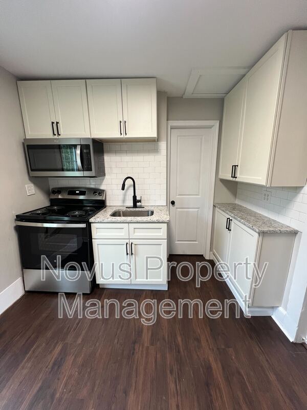 Foto del edificio - 304 Cedar St