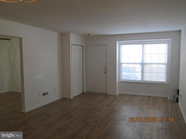 Building Photo - 5002 Baltimore Dr