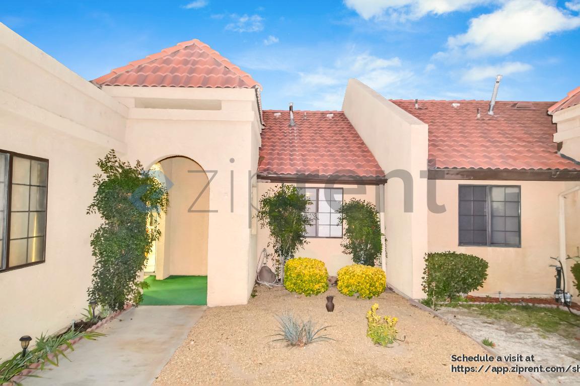 Foto principal - 11684 Ash St