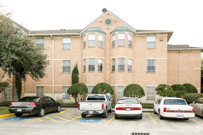 Building Photo - Bell Crest Apartments