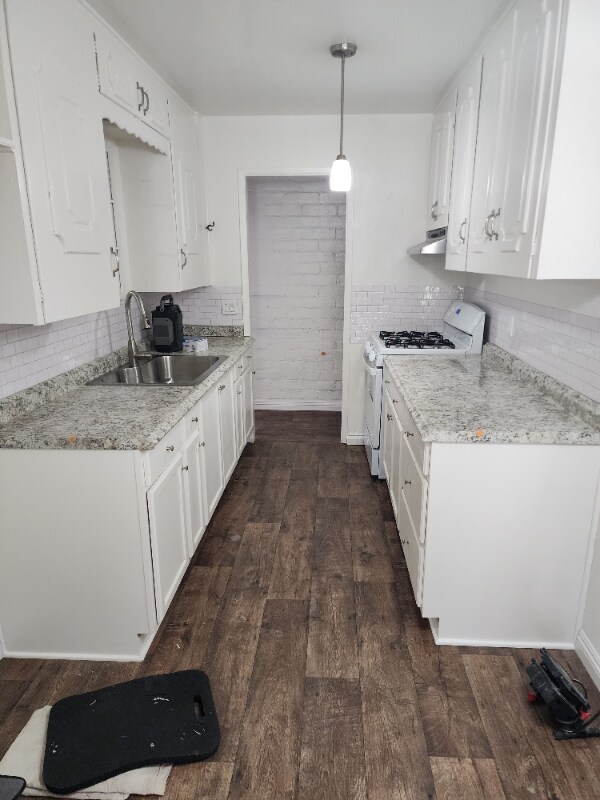 Building Photo - 4611 Orange Vista Way