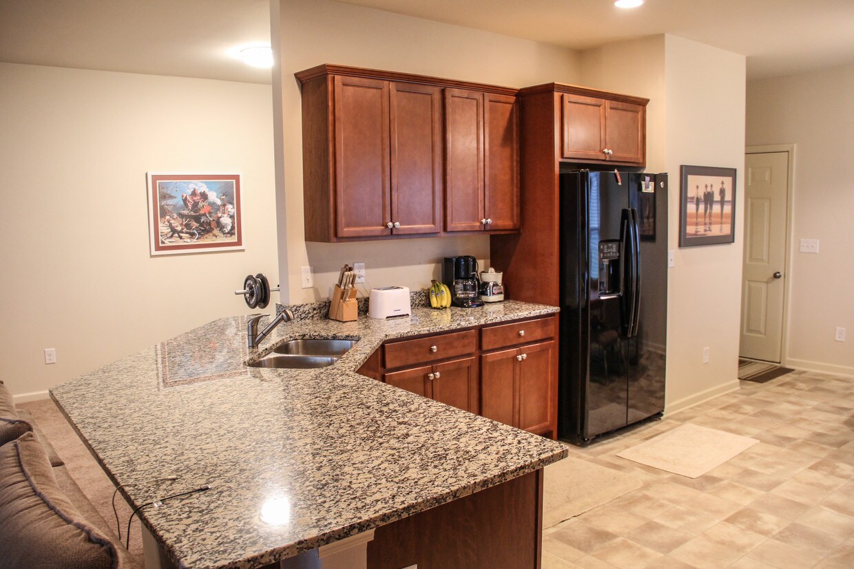 5031 Kensington Pl, Calera, AL 35040 House Rental in Calera, AL